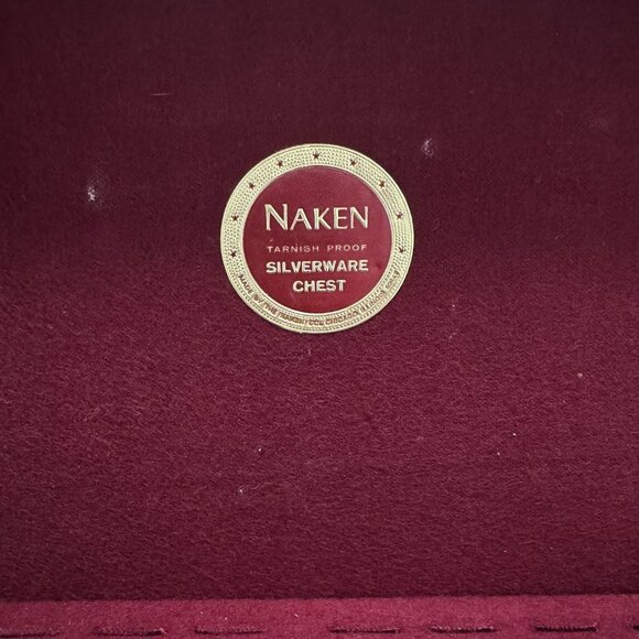 Vintage Naken`s Flatware Anti-Tarnish Silverware Wood Storage Chest - Picture 10 of 10